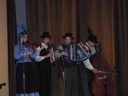 Prlekija pleše in poje, območno srečanje odraslih folklornih skupin 32
